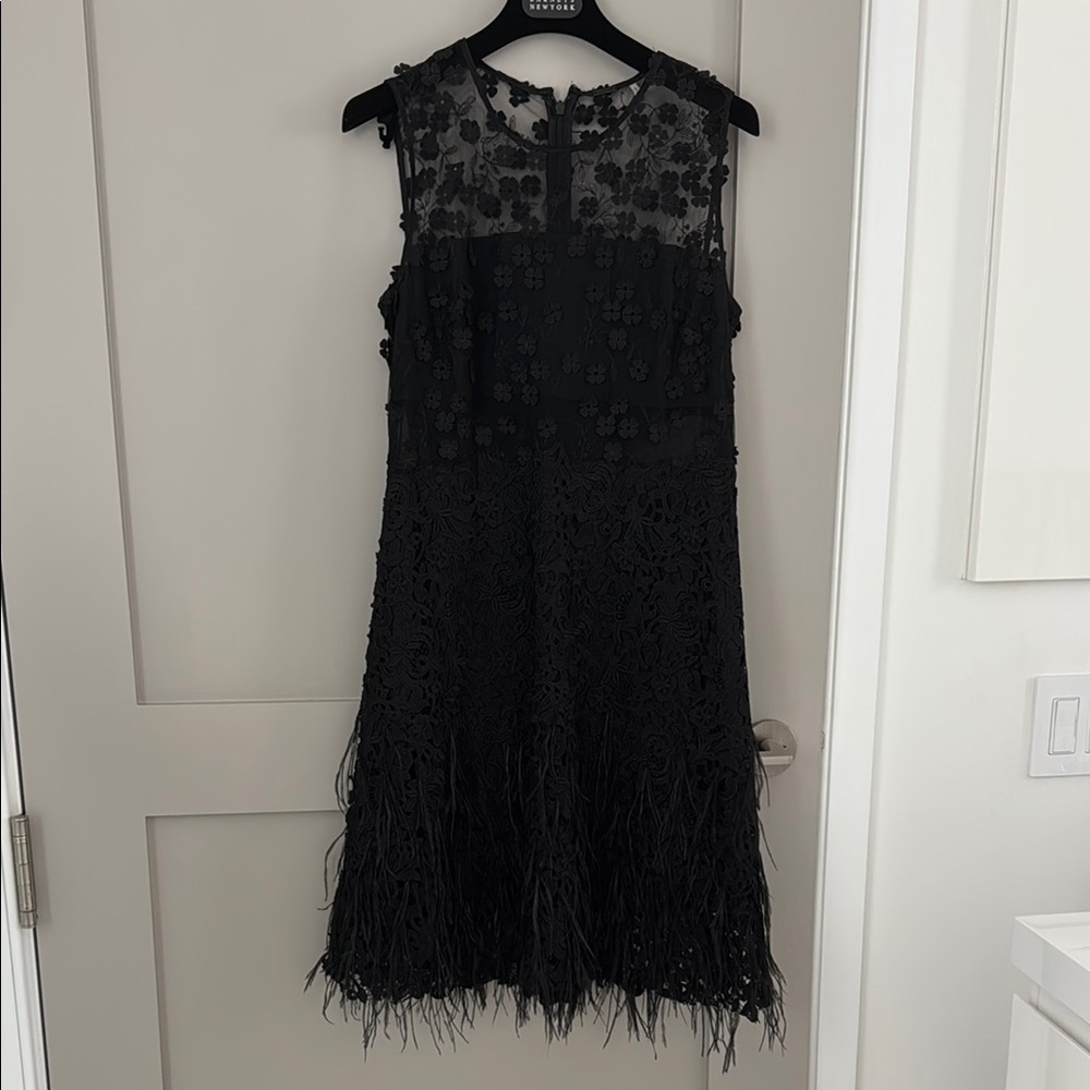 Elie Tahari Black Floral Lace Mini/knee length Dress worn to the Tony Awards